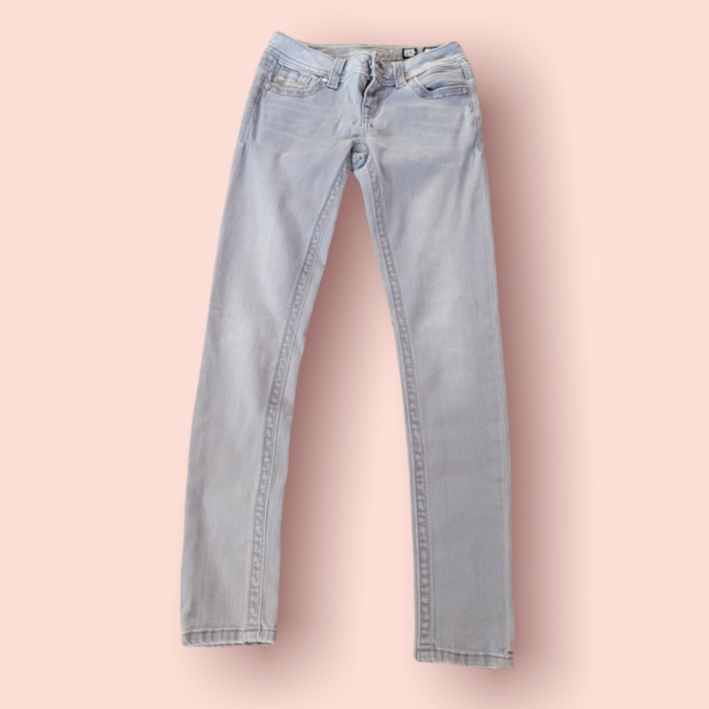 Miss Me Signature Skinny Size 24 Light Gray Wash